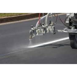Pittura stradale bianca per strade asfaltate e piste ciclabili ST1041